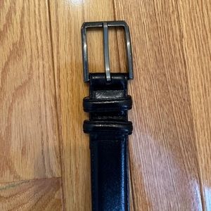 Men’s Size 32 Black Leather Dress Belt Kirkland Signature
